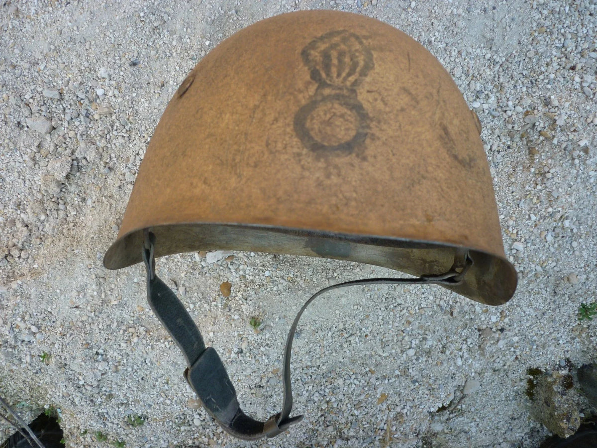 Authentique CASQUE ITALIEN M33 WW2