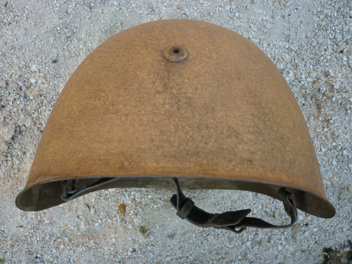 Authentique CASQUE ITALIEN M33 WW2