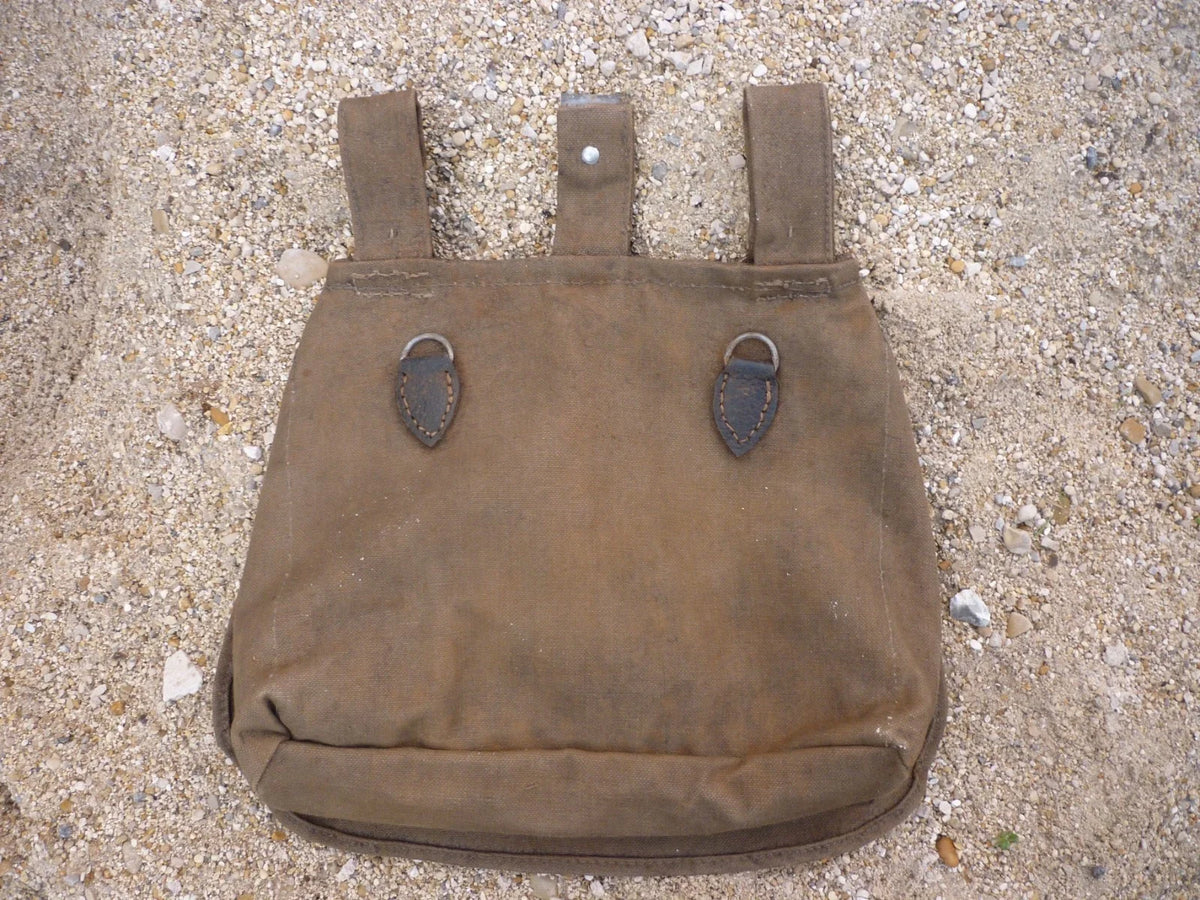 ALLEMAND WW2 SAC de CASQUE