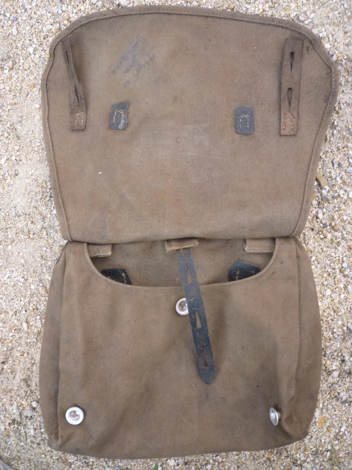 ALLEMAND WW2 SAC de CASQUE