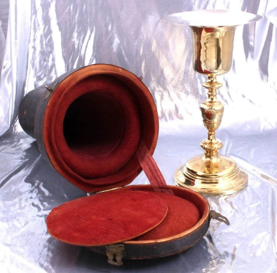 SPLENDIDE GRAND CALICE AVEC PATENE ARGENT MASSIF VERMEIL EMPIRE FIN XVIII SIECLE