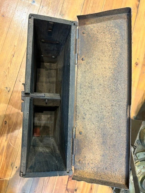Authentique Rare caisse bande de mitrailleuse Hotchkiss articulée complète ! WW1