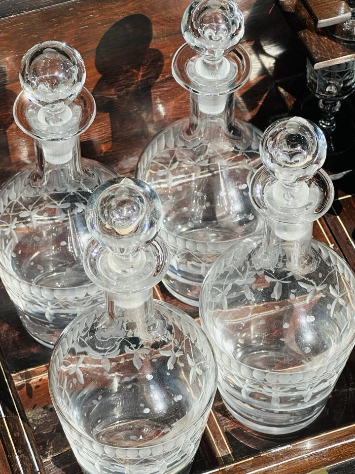 1869 French Boulle Napoleon III Cave a Liqueur 4 Decanters 16 Glasses Tantalus.