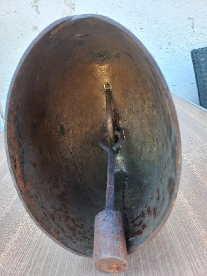 Ancienne cloche DEVOUASSOUD CHAMONIX taille 10 1er qualité sonnaille