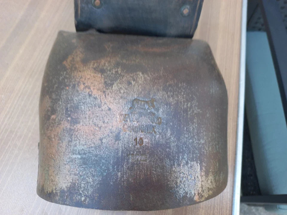 Ancienne cloche DEVOUASSOUD CHAMONIX taille 10 1er qualité sonnaille