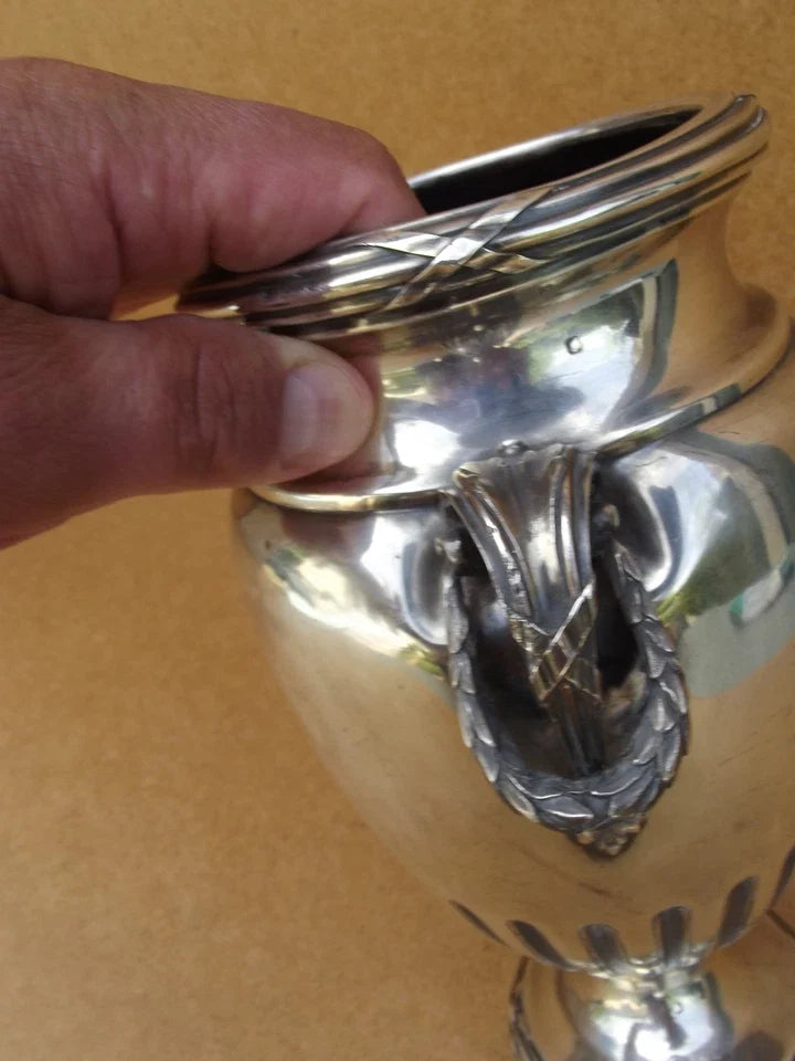 Ancien grand vase FOUQUET LAPAR en argent massif poinçons minerve éstampillé