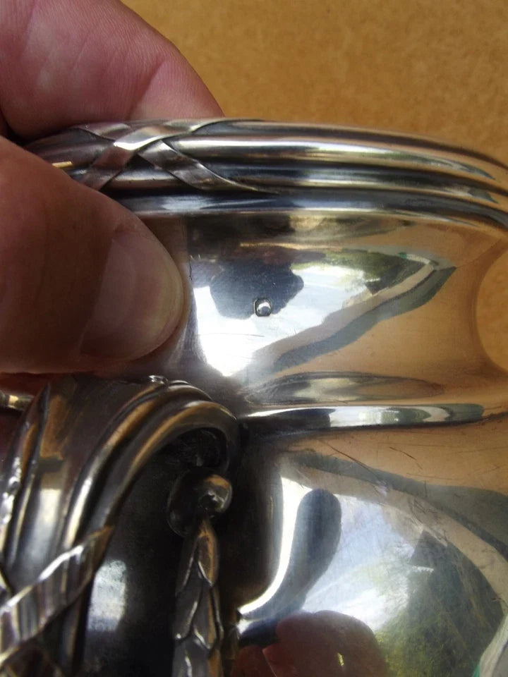 Ancien grand vase FOUQUET LAPAR en argent massif poinçons minerve éstampillé