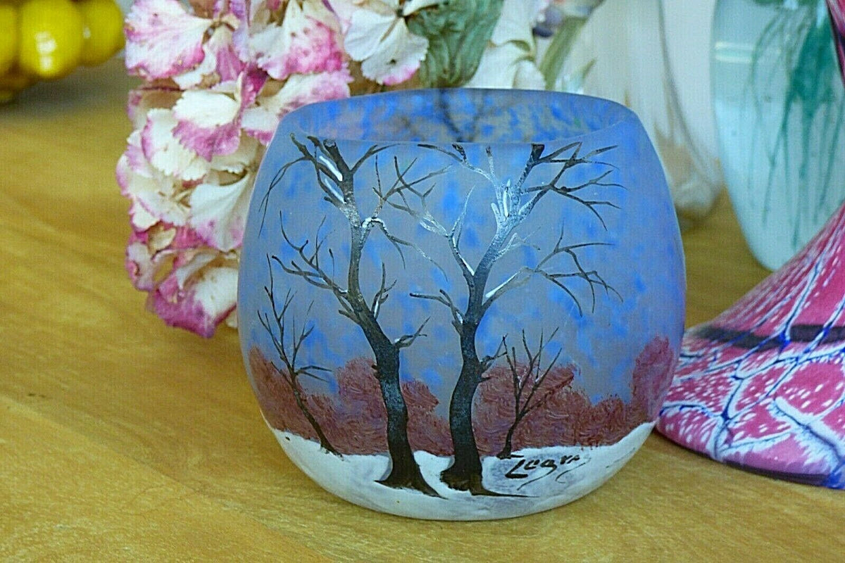 VASE LEGRAS. Extraordinaire petit vase signé et répertorié LEGRAS