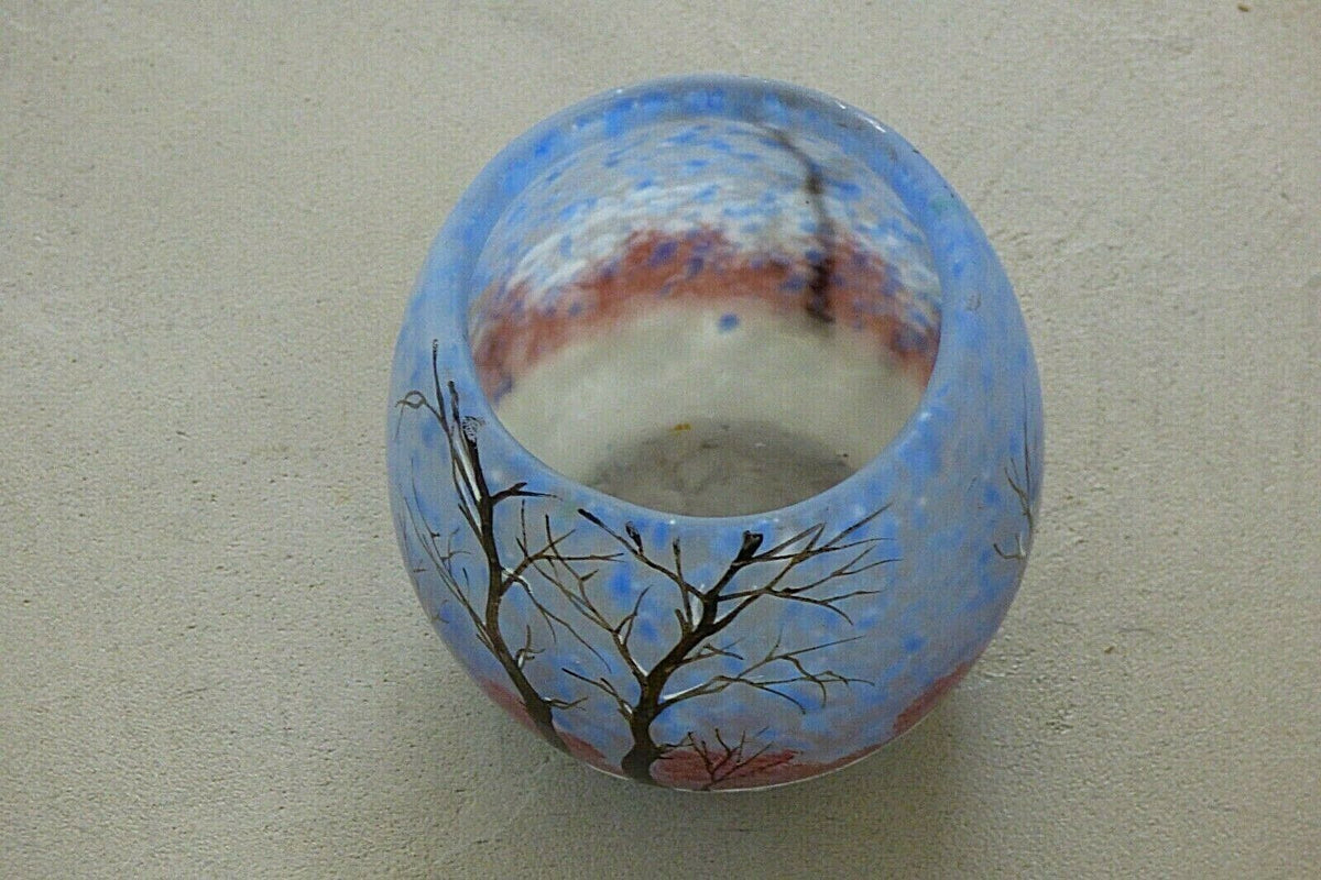 VASE LEGRAS. Extraordinaire petit vase signé et répertorié LEGRAS